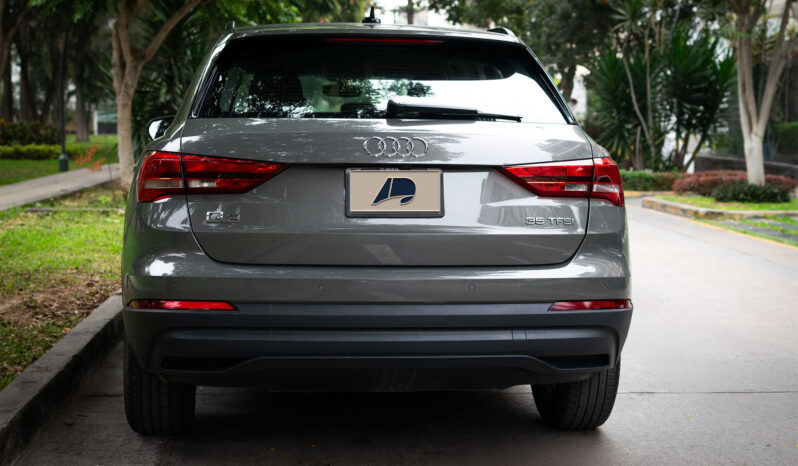 
								Audi Q3 2021 full									