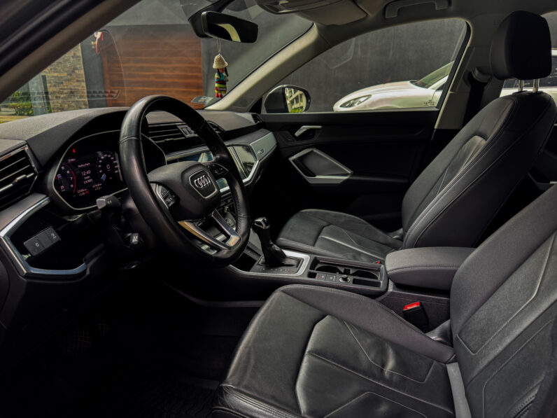 
								Audi Q3 2021 full									