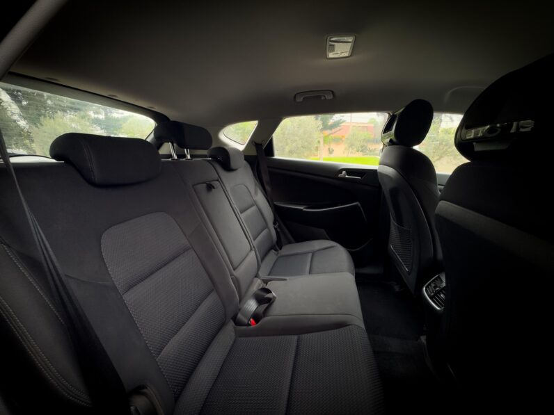 
								Hyundai Tucson 2018 full									