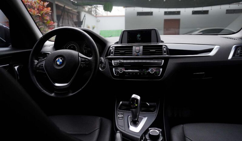 
								BMW 118i 2018 full									