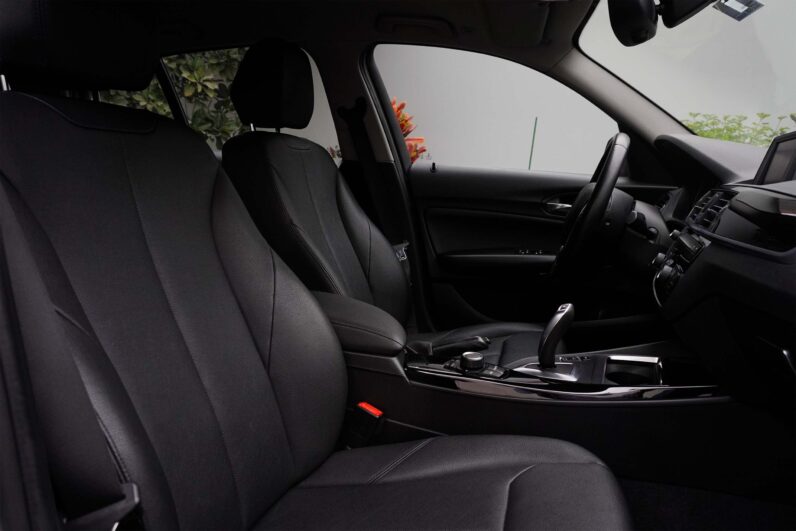 
								BMW 118i 2018 full									