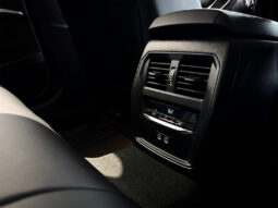 
										BMW 320i 2024 full									